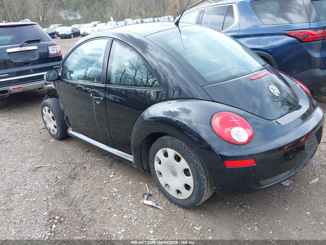 44772280 :رقم المزاد ، 3VWPG3AG3AM014106 vin ، 2010 Volkswagen New Beetle 2.5l مزاد بيع