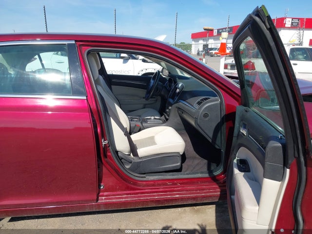 44772288 :رقم المزاد ، 2C3CCAAG7JH292012 vin ، 2018 Chrysler 300 Touring مزاد بيع