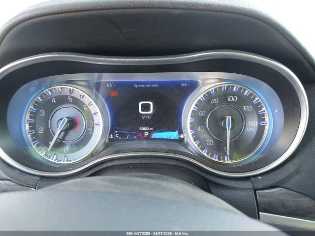 44772288 :رقم المزاد ، 2C3CCAAG7JH292012 vin ، 2018 Chrysler 300 Touring مزاد بيع