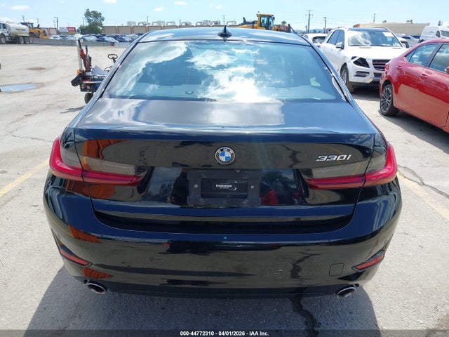 3MW5R1J08N8C36258 BMW 330I