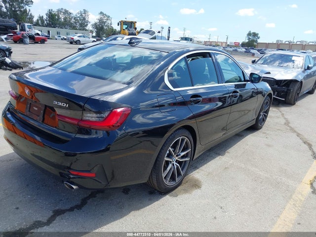 3MW5R1J08N8C36258 BMW 330I