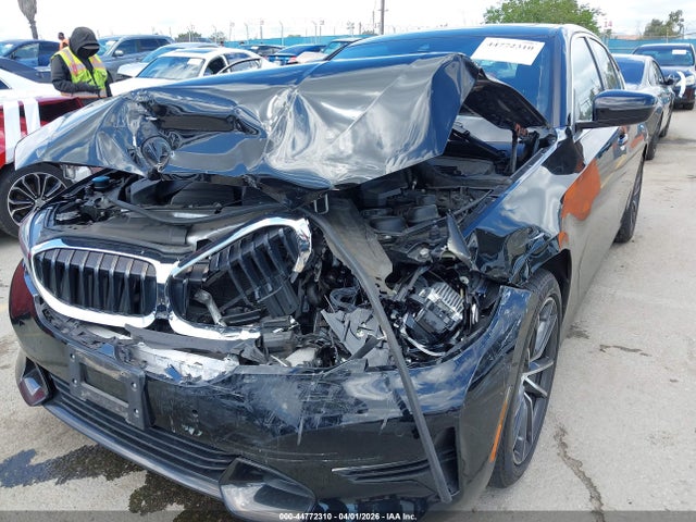 3MW5R1J08N8C36258 BMW 330I