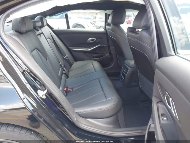 3MW5R1J08N8C36258 BMW 330I