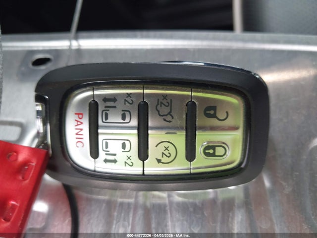 Продажа на аукционе авто 2026 Chrysler Pacifica Limited, vin: 2C4RC1GG0TR161448, номер лота: 44772326