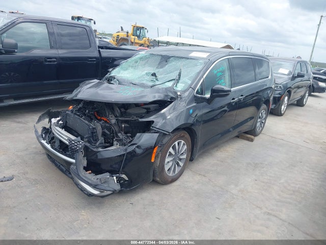2024 CHRYSLER PACIFICA HYBRID 2C4RC1S76RR137817 Photo 1