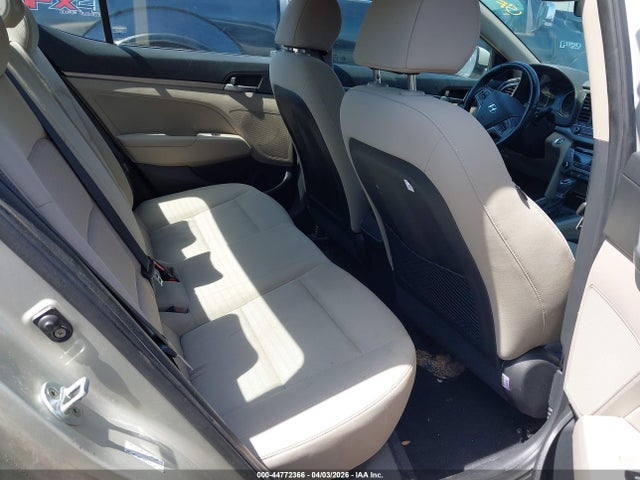 Продажа на аукционе авто 2017 Hyundai Elantra Se, vin: KMHD84LF9HU225163, номер лота: 44772366