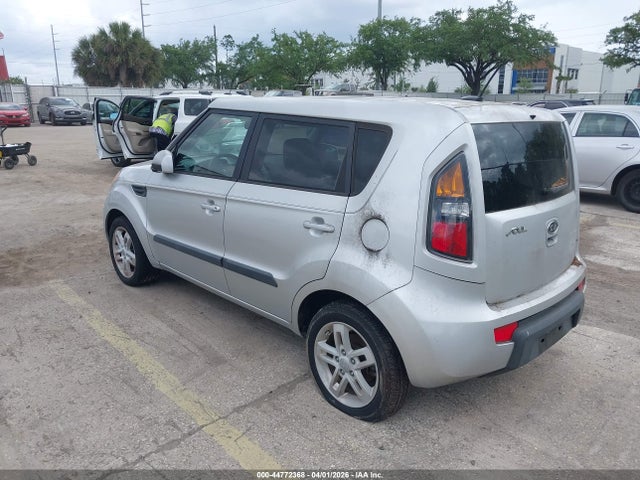 Продаж на аукціоні авто 2011 Kia Soul +, vin: KNDJT2A26B7716418, номер лоту: 44772368