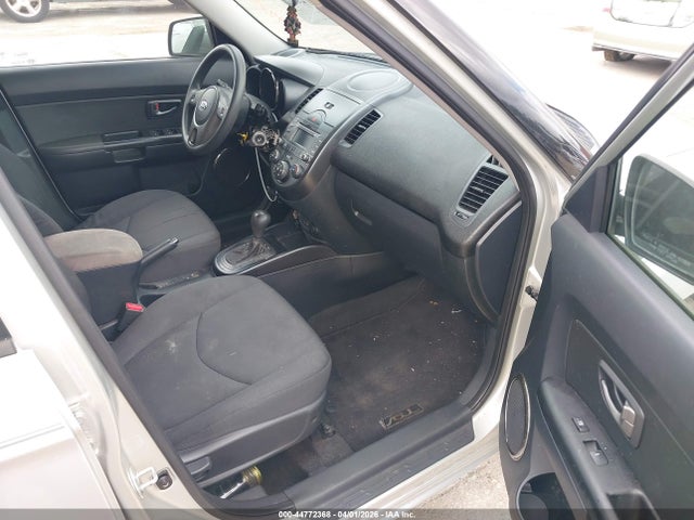 Продаж на аукціоні авто 2011 Kia Soul +, vin: KNDJT2A26B7716418, номер лоту: 44772368