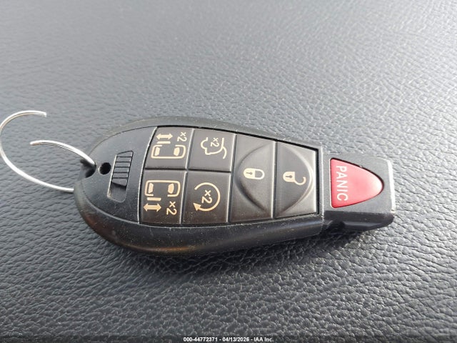 Продаж на аукціоні авто 2013 Chrysler Town & Country Touring-l, vin: 2C4RC1CG7DR745823, номер лоту: 44772371