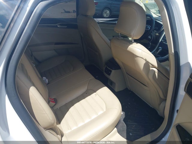 Продажа на аукционе авто 2015 Ford Fusion Se, vin: 3FA6P0HD5FR233612, номер лота: 44772376