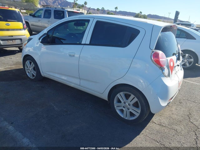 Chevrolet Spark 1lt Auto 2014 KL8CD6S90EC560034 Image 3