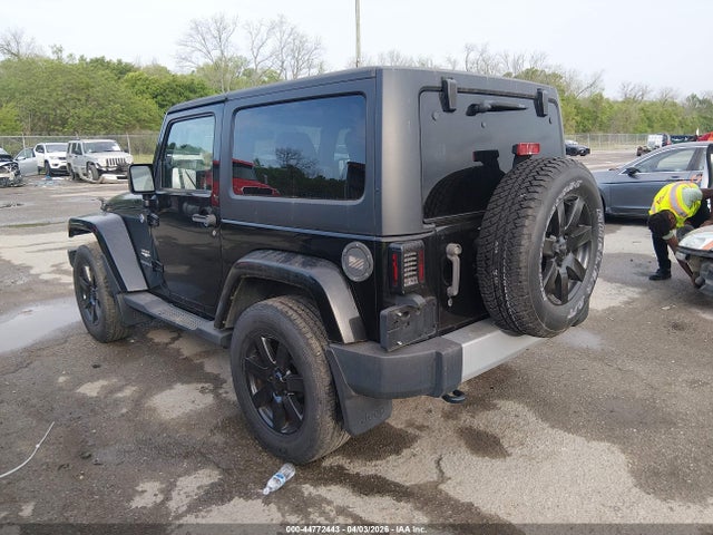 44772443 :رقم المزاد ، 1C4AJWBG2EL307318 vin ، 2014 Jeep Wrangler Sahara مزاد بيع