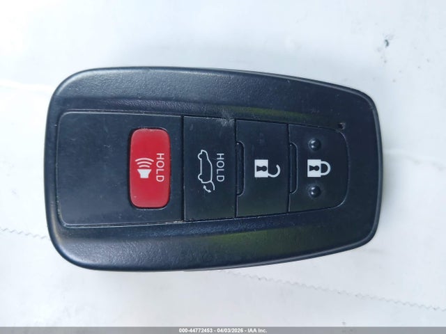 5TDGBRCH8NS539033 Toyota Highlander Hybrid Xle