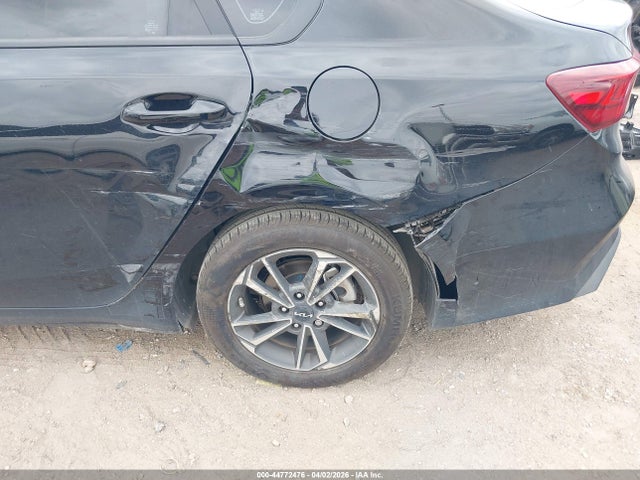 44772476 :رقم المزاد ، 3KPF24AD1RE839978 vin ، 2024 Kia Forte Lxs مزاد بيع