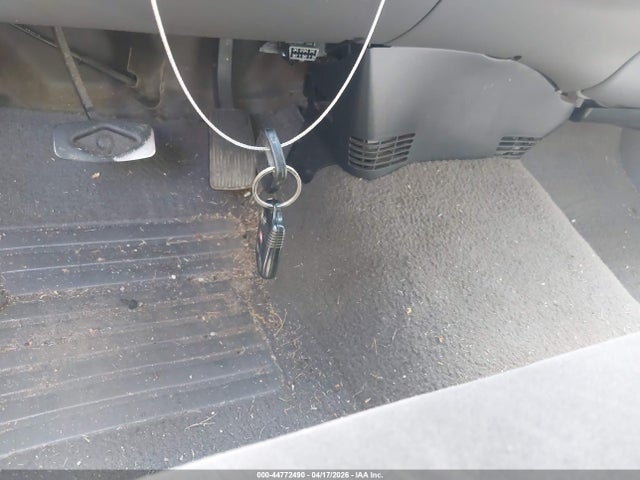 44772490 :رقم المزاد ، 1FTRX17L1XNA89146 vin ، 1999 Ford F-150 Lariat/xl/xlt مزاد بيع