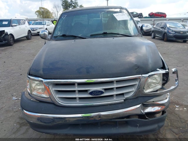 44772490 :رقم المزاد ، 1FTRX17L1XNA89146 vin ، 1999 Ford F-150 Lariat/xl/xlt مزاد بيع