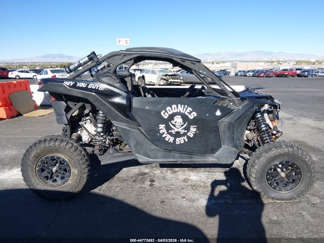 3JBVXAV43LK001596 Can-Am Maverick X3 X Rs Turbo Rr