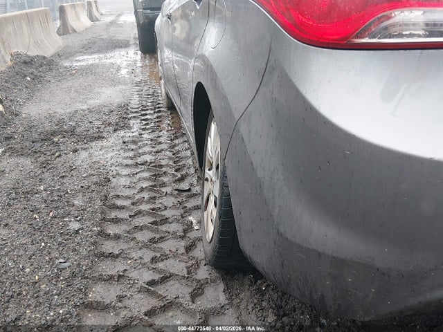 2012 HYUNDAI ELANTRA 5NPDH4AE9CH070504 Photo 5