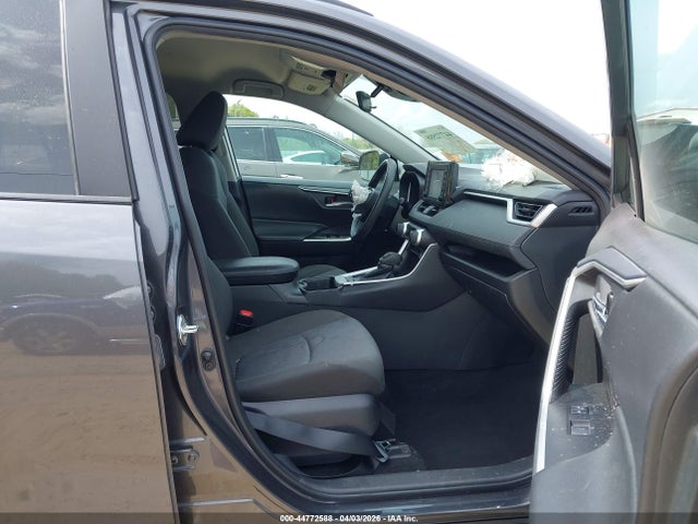 44772588 :رقم المزاد ، 2T3W1RFV3NW209945 vin ، 2022 Toyota Rav4 Xle مزاد بيع