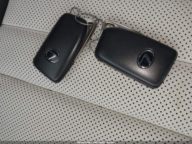 2022 LEXUS IS 350 JTHGZ1E27N5026415 Photo 10