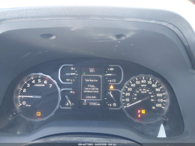 5TFAW5F15JX766444 Toyota Tundra 1794 5.7l V8