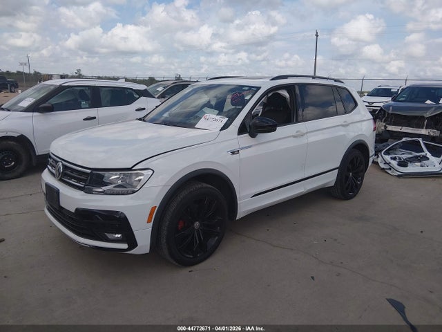 Auction sale of the 2020 Volkswagen Tiguan 2.0t Se/2.0t Se R-line Black/2.0t Sel, vin: 3VV2B7AX6LM110450, lot number: 44772671
