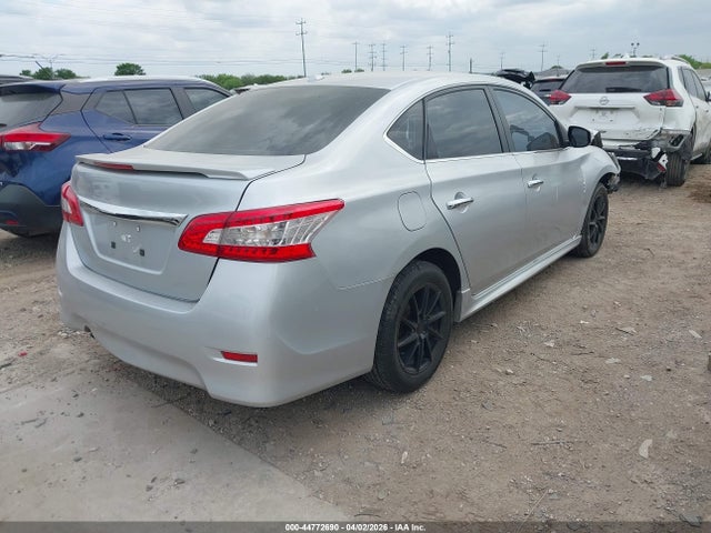 3N1AB7AP9FY300141 Nissan SENTRA SR