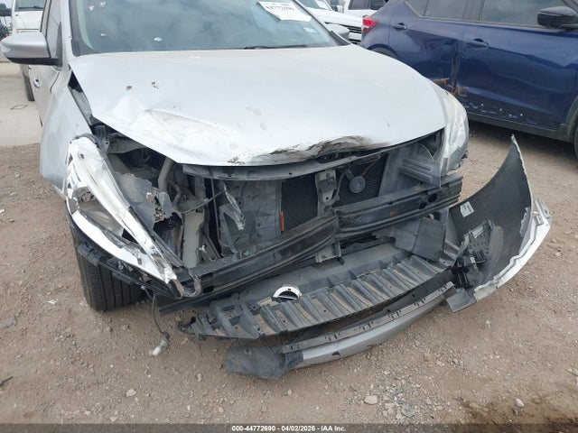 3N1AB7AP9FY300141 Nissan SENTRA SR