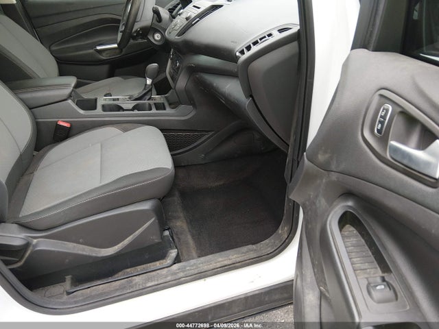 2017 Ford Escape Se მანქანა იყიდება აუქციონზე, vin: 1FMCU9GD2HUD78321, აუქციონის ნომერი: 44772698