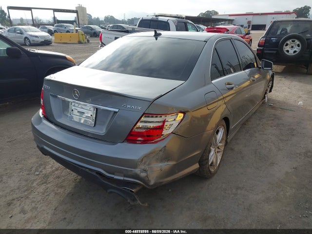 44772701 :رقم المزاد ، WDDGF8AB4DR245564 vin ، 2013 Mercedes-benz C 300 Sport 4matic مزاد بيع