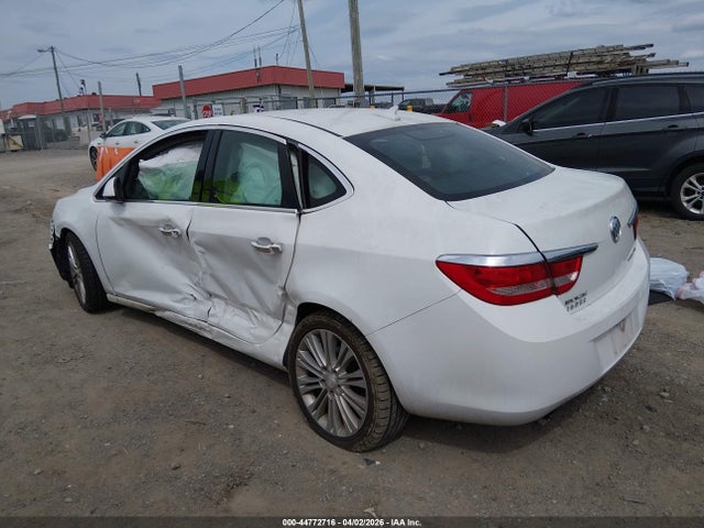 1G4PP5SK7E4160328 Buick Verano