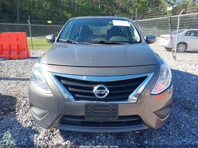 3N1CN7AP9FL855782 Nissan Versa 1.6 Sv