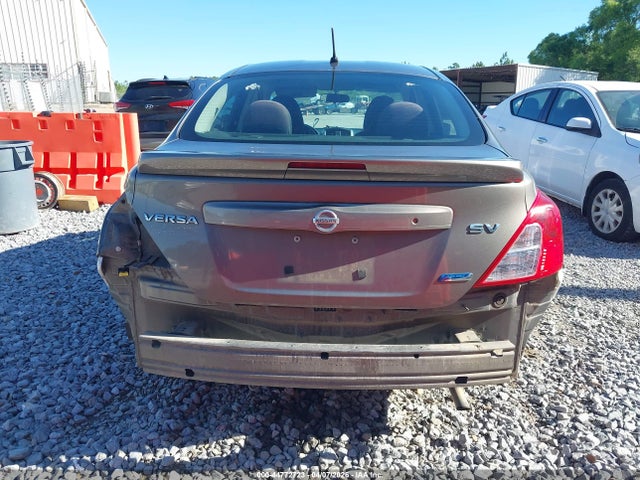 3N1CN7AP9FL855782 Nissan Versa 1.6 Sv