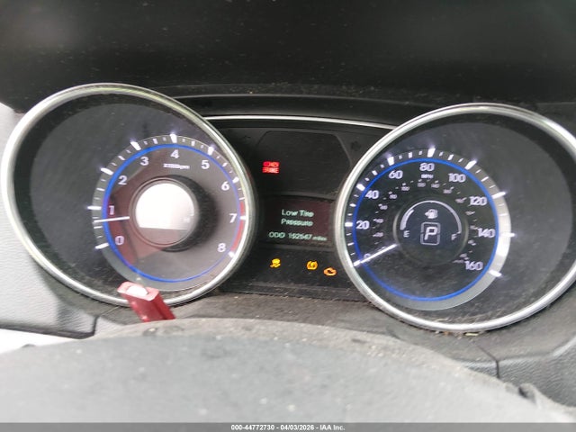 44772730 :رقم المزاد ، 5NPEC4AB2DH728593 vin ، 2013 Hyundai Sonata Se 2.0t مزاد بيع