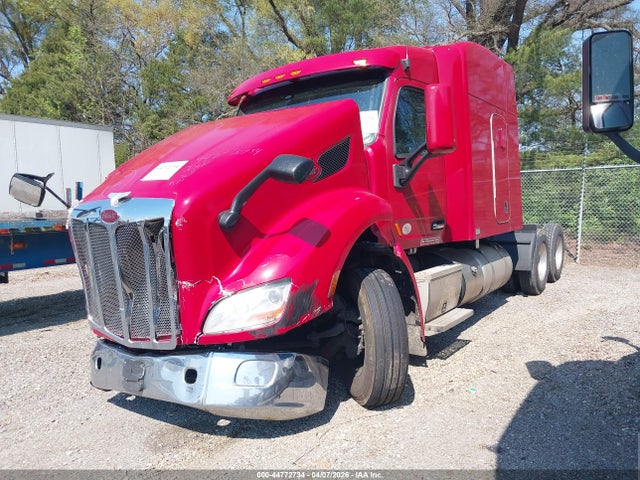 2021 Peterbilt 579 მანქანა იყიდება აუქციონზე, vin: 1XPBD49X5MD747515, აუქციონის ნომერი: 44772734