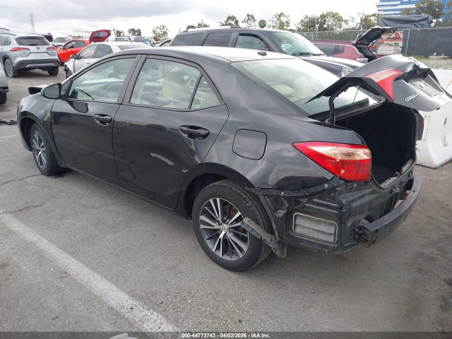 Toyota COROLLA LE 2017 5YFBURHE2HP668515 Image 3
