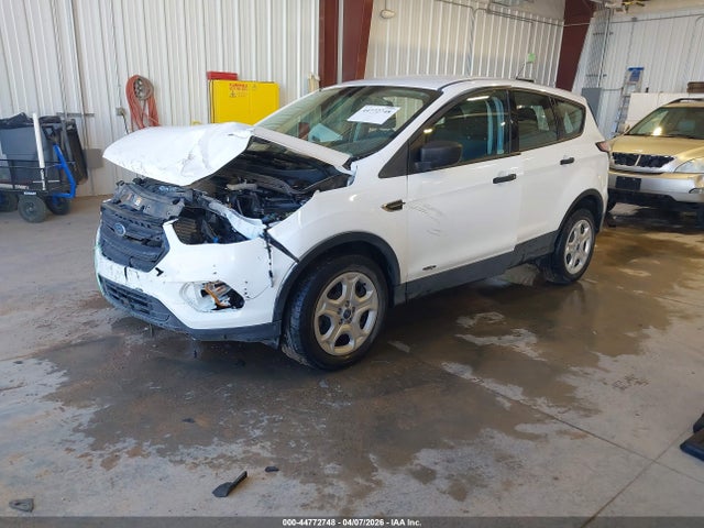 1FMCU0F72HUF07830 Ford ESCAPE S