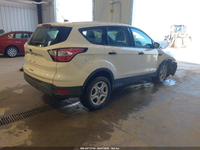 1FMCU0F72HUF07830 Ford ESCAPE S