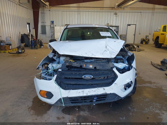 1FMCU0F72HUF07830 Ford ESCAPE S