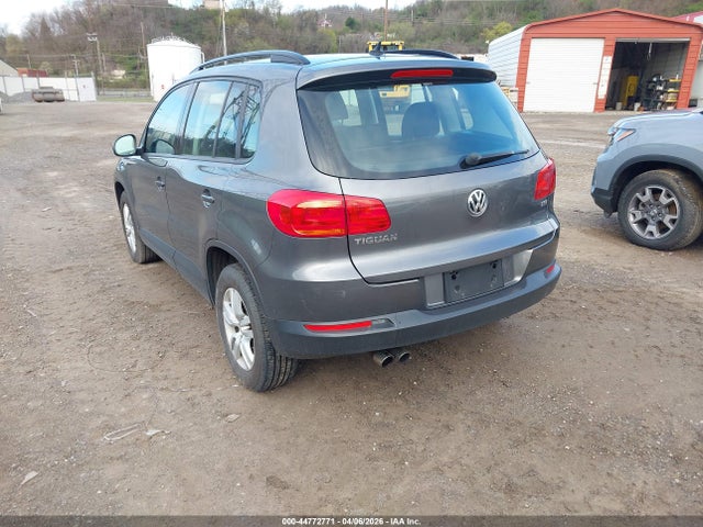 44772771 :رقم المزاد ، WVGAV7AX1GW533827 vin ، 2016 Volkswagen Tiguan S مزاد بيع