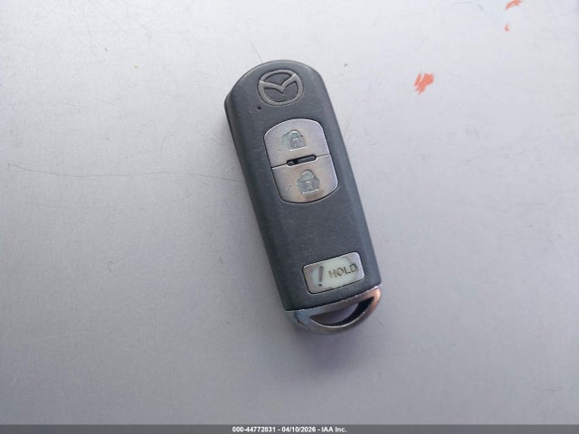 Mazda MAZDA3 2016 JM1BM1L74G1343152 Image 11