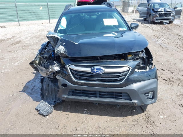 44772836 :رقم المزاد ، 4S4BTADC0M3127583 vin ، 2021 Subaru Outback Premium مزاد بيع