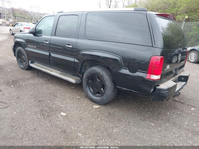 2005 CADILLAC ESCALADE ESV 3GYFK66N45G207028 Photo 2