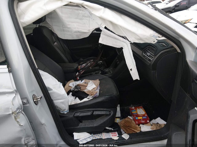 Aukcja sprzedaży 2018 Volkswagen Tiguan, vin: 3VV2B7AX5JM028206, numer aukcji: 44772868