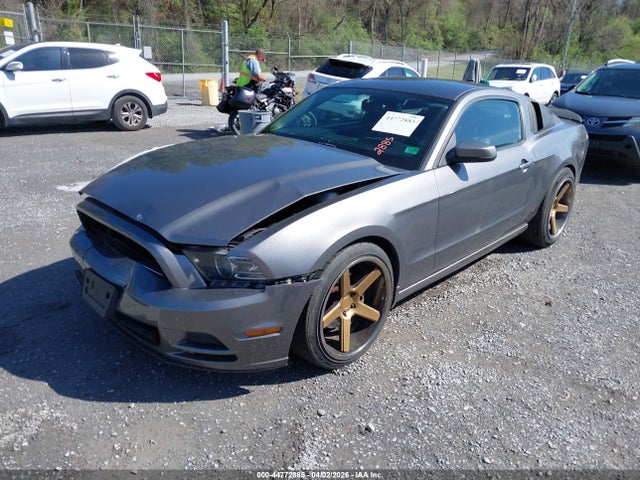 44772885 :رقم المزاد ، 1ZVBP8AM0E5277372 vin ، 2014 Ford Mustang V6 Premium مزاد بيع
