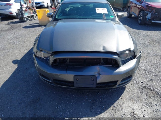44772885 :رقم المزاد ، 1ZVBP8AM0E5277372 vin ، 2014 Ford Mustang V6 Premium مزاد بيع