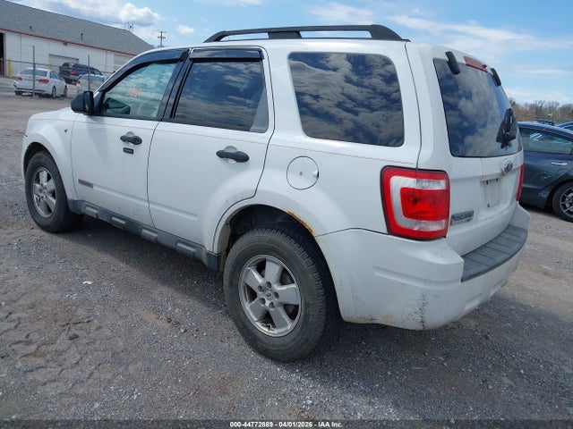 2008 FORD ESCAPE 1FMCU93178KB46658 Photo 2
