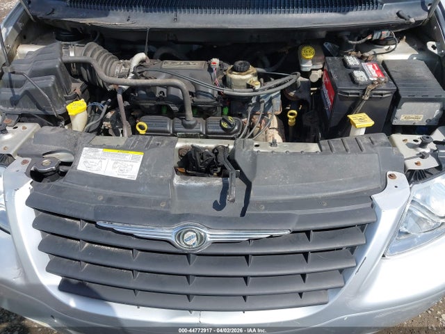 2006 CHRYSLER TOWN & COUNTRY 1A4GP45R86B667320 Photo 9