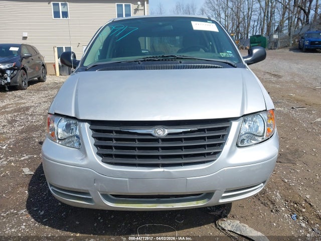 44772917 :رقم المزاد ، 1A4GP45R86B667320 vin ، 2006 Chrysler Town & Country مزاد بيع