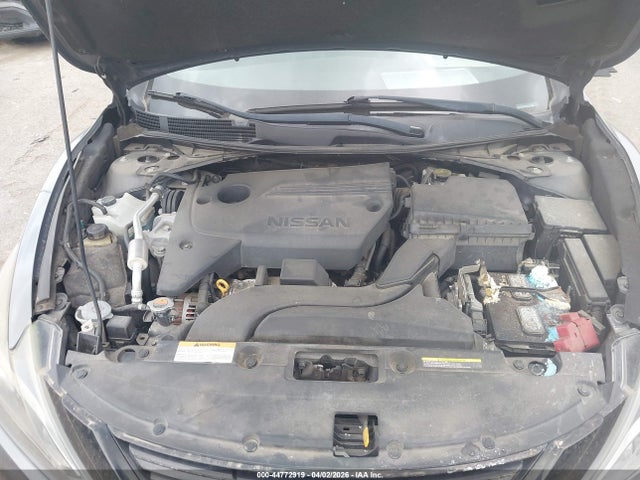 2018 Nissan Altima 2.5 Sr მანქანა იყიდება აუქციონზე, vin: 1N4AL3AP3JC277515, აუქციონის ნომერი: 44772919